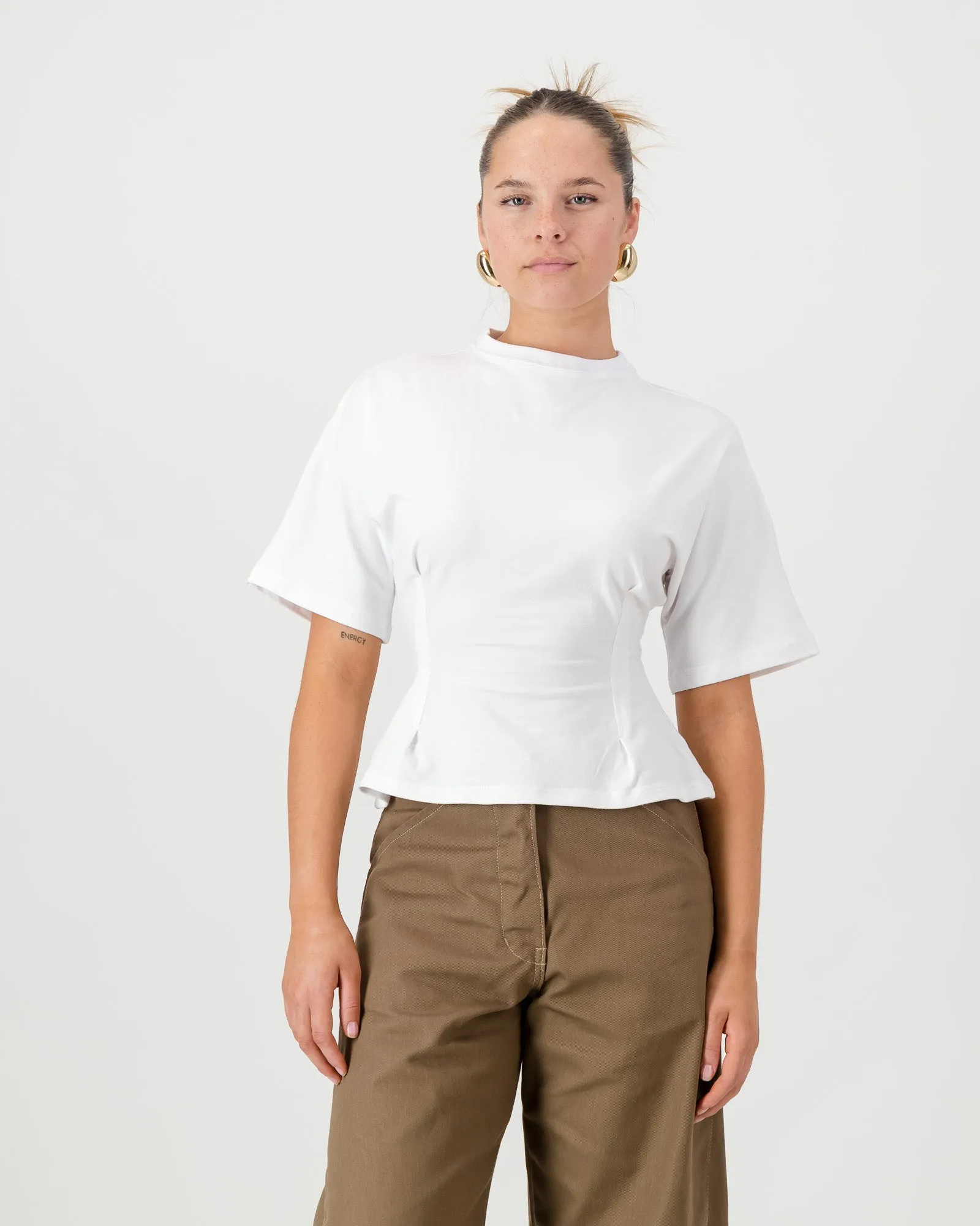 Contour Tee