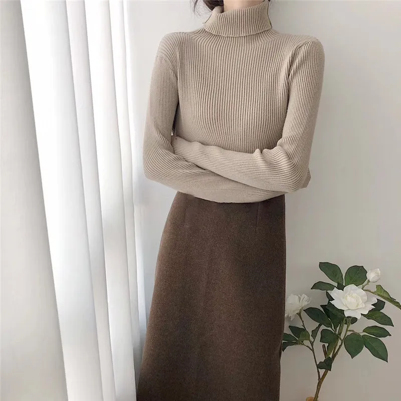 Jade Woman Slim Soft Basic Sweater