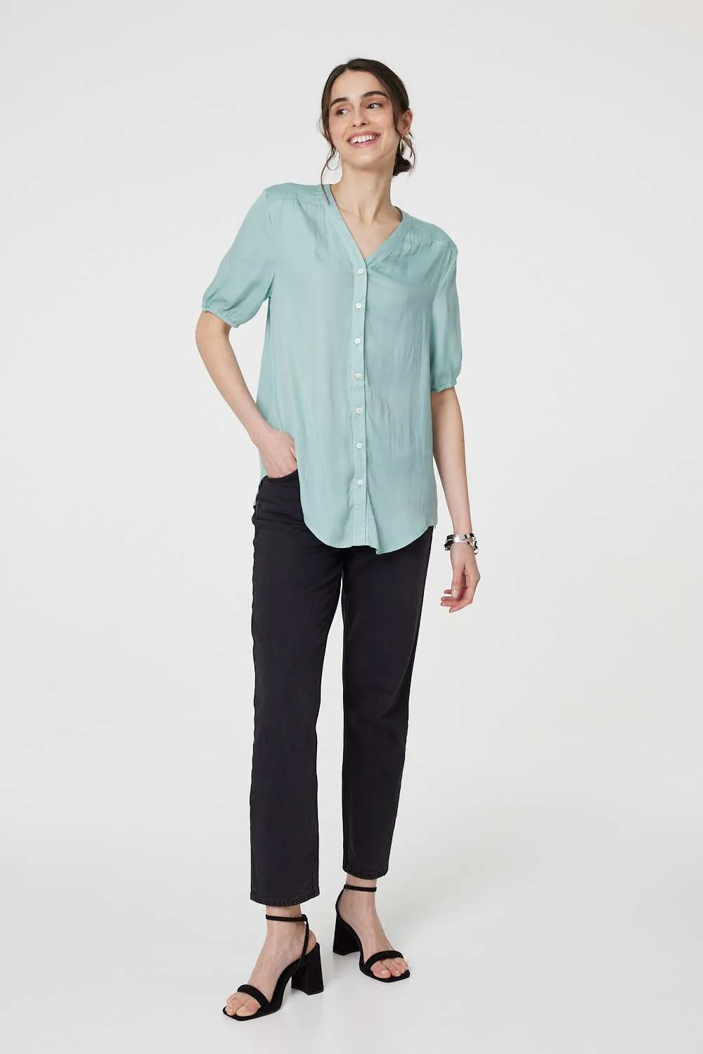 Plain V-Neck Puff 1/2 Sleeve Shirt